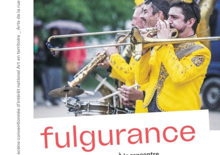 Festival Fulgurance dans le Haut-Roubion. Itinérance de la Gare à coulisses