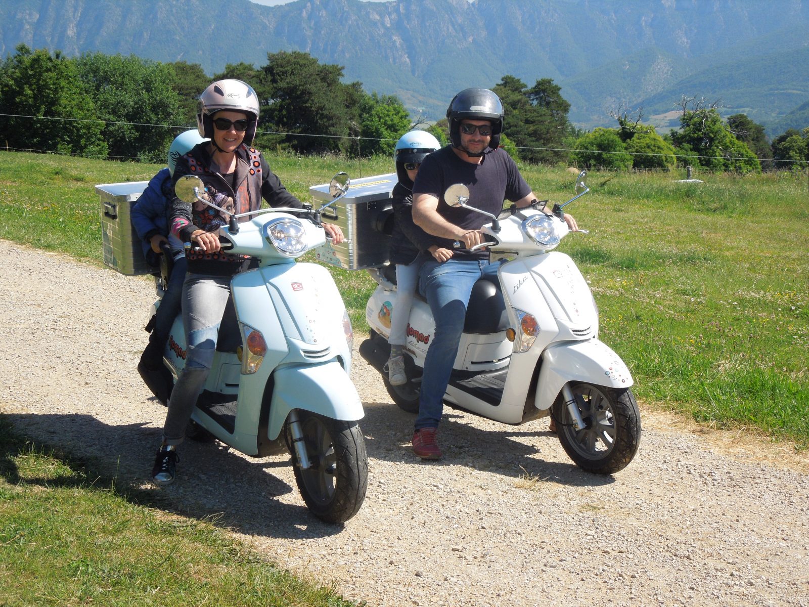 Scoot Nomade